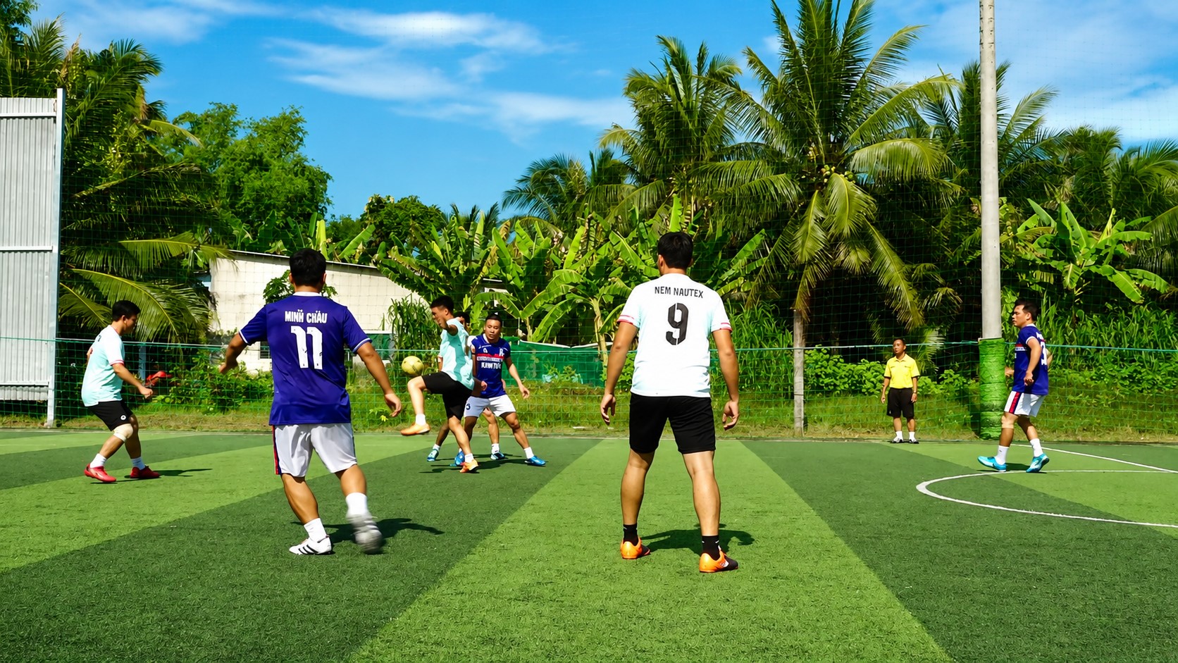 Xã Mỏ Cày giao lưu thể thao với phường Sơn Đông nhân kỷ niệm 01 năm thành lập xã