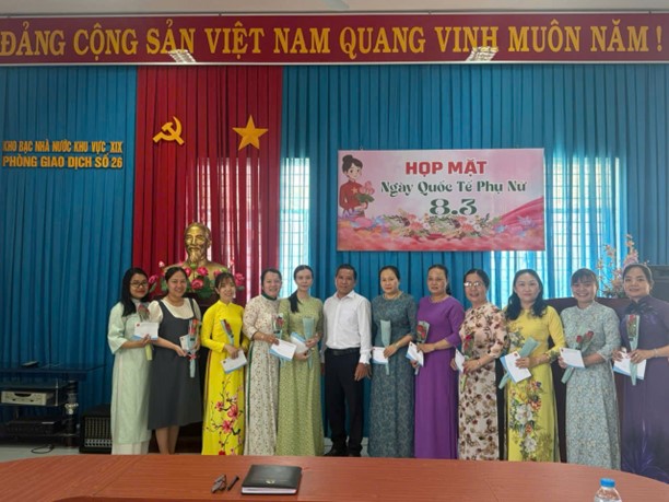 Họp mặt kỷ niệm ngày Quốc tế phụ nữ 8/3 và khởi nghĩa Hai Bà Trưng